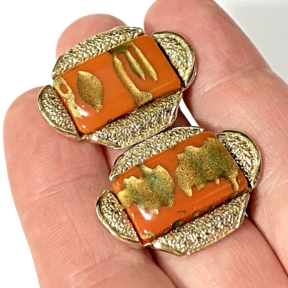 Vintage Coro Clip On Earrings Mid Century Textured Silvertone & Orange Art Glass - Picture 6 of 6